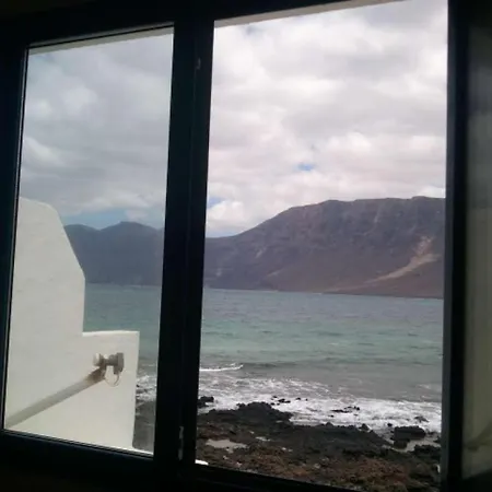 וילה La Caleta Sleeps 5 Wifi *